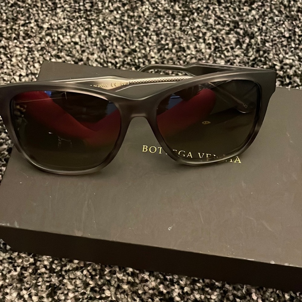 Bottega Veneta Sunglasses